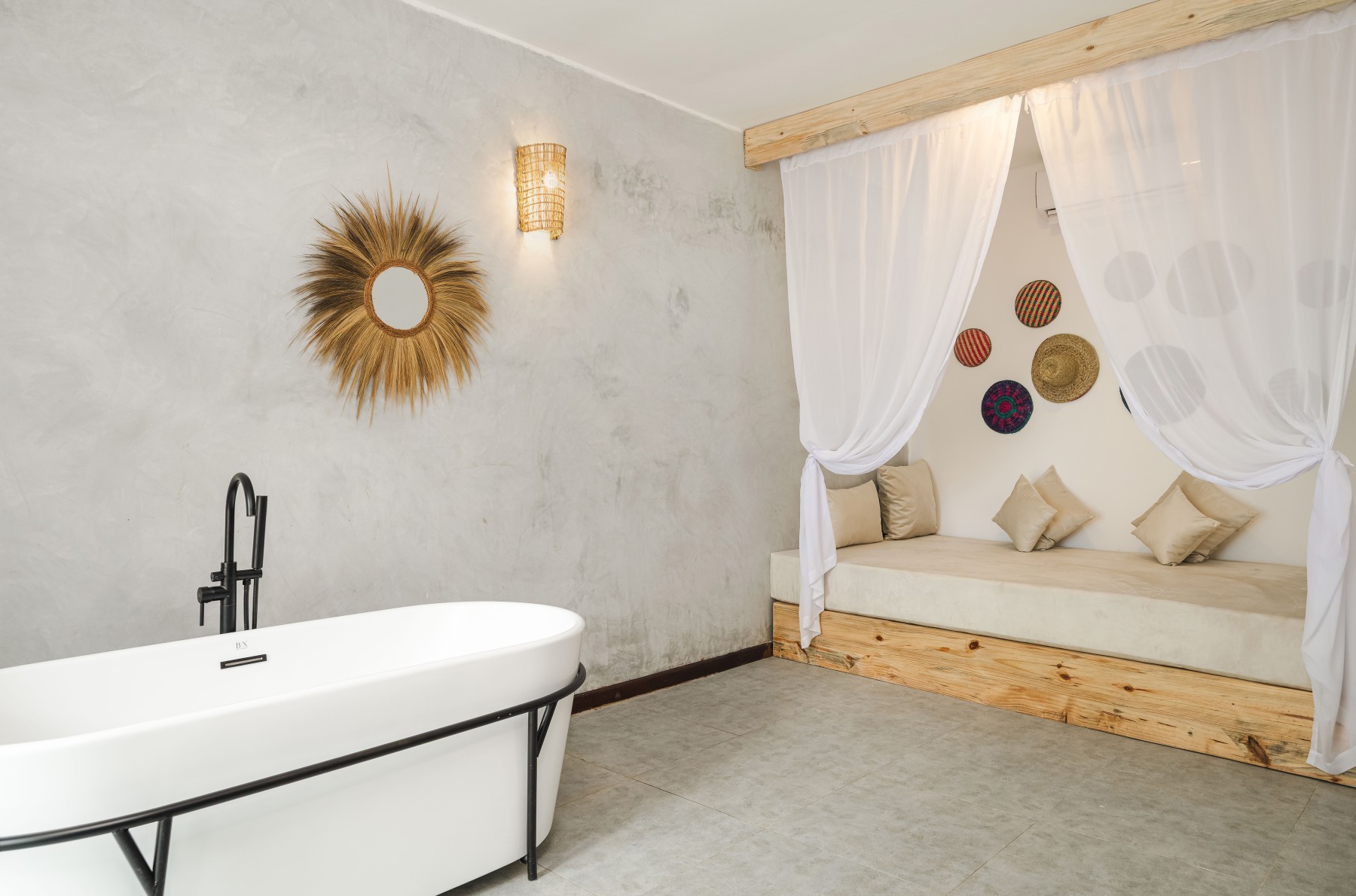 Deluxe Suite with Sea View